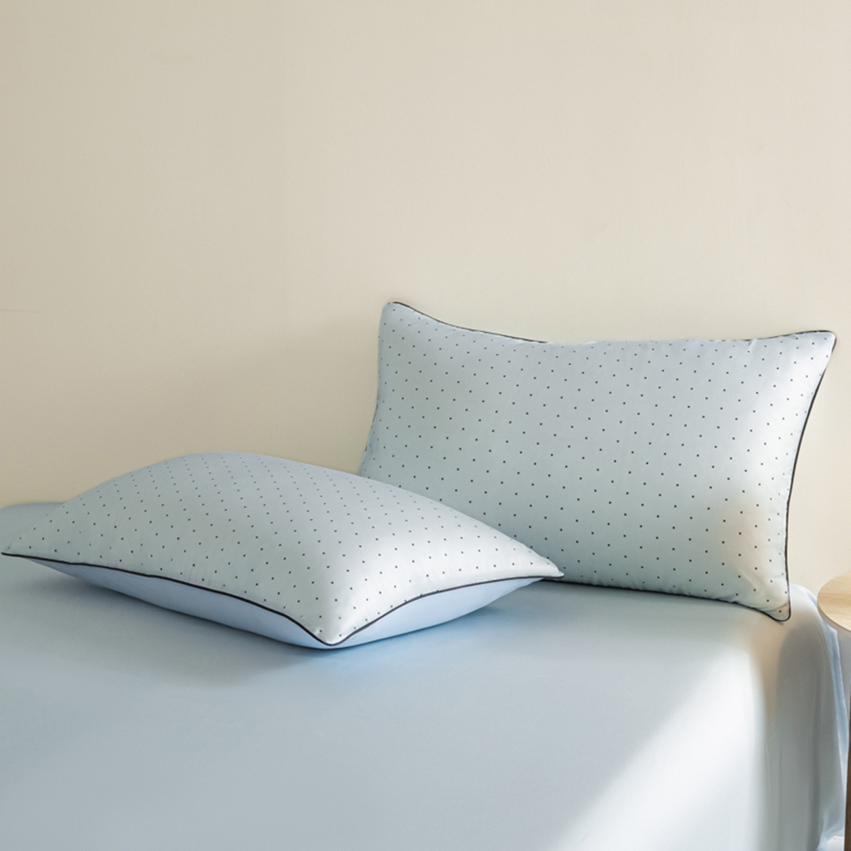 91家纺网 家纺一手货源 找家纺 悦织湾家纺 2026新款天丝夏被四件套滚边款冰丝空调被夏凉被夏凉冰爽床上用品三4件套 青雾波点