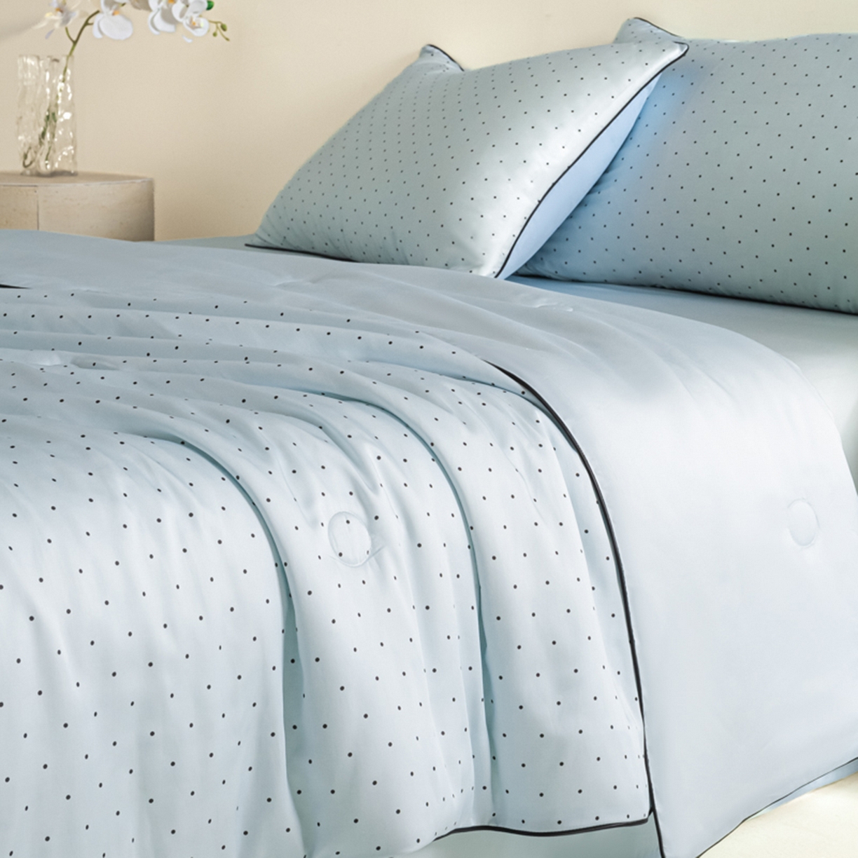 91家纺网 家纺一手货源 找家纺 悦织湾家纺 2026新款天丝夏被四件套滚边款冰丝空调被夏凉被夏凉冰爽床上用品三4件套 青雾波点