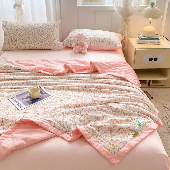 91家纺网 家纺一手货源 找家纺 延遥 2026新款水洗棉夏被夏凉被空调被薄被子直播爆款 春日花簇