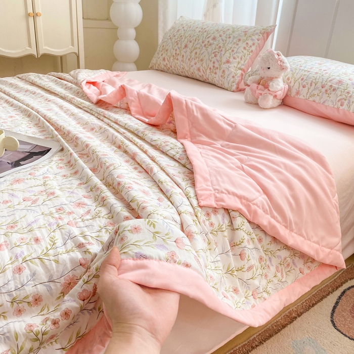 91家纺网 家纺一手货源 找家纺 延遥 2026新款水洗棉夏被夏凉被空调被薄被子直播爆款 春日花簇