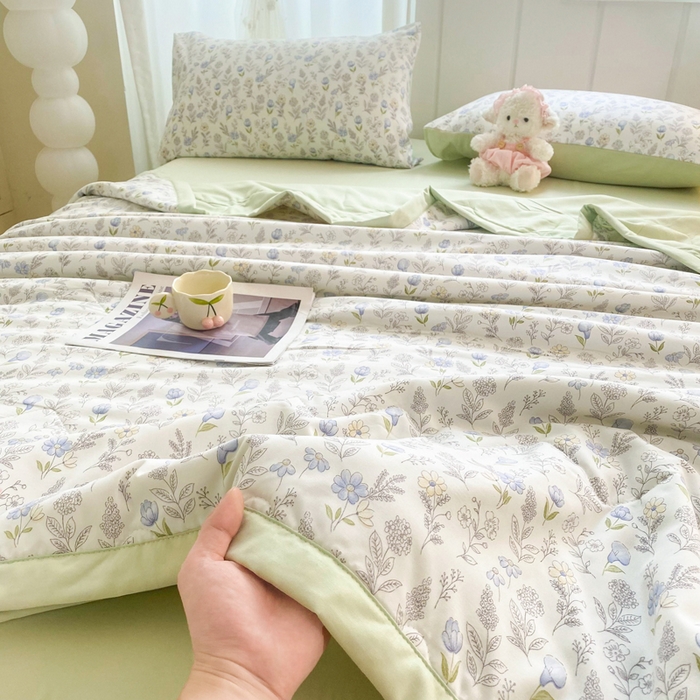 91家纺网 家纺一手货源 找家纺 延遥 2026新款水洗棉夏被夏凉被空调被薄被子直播爆款 浅雾花涧