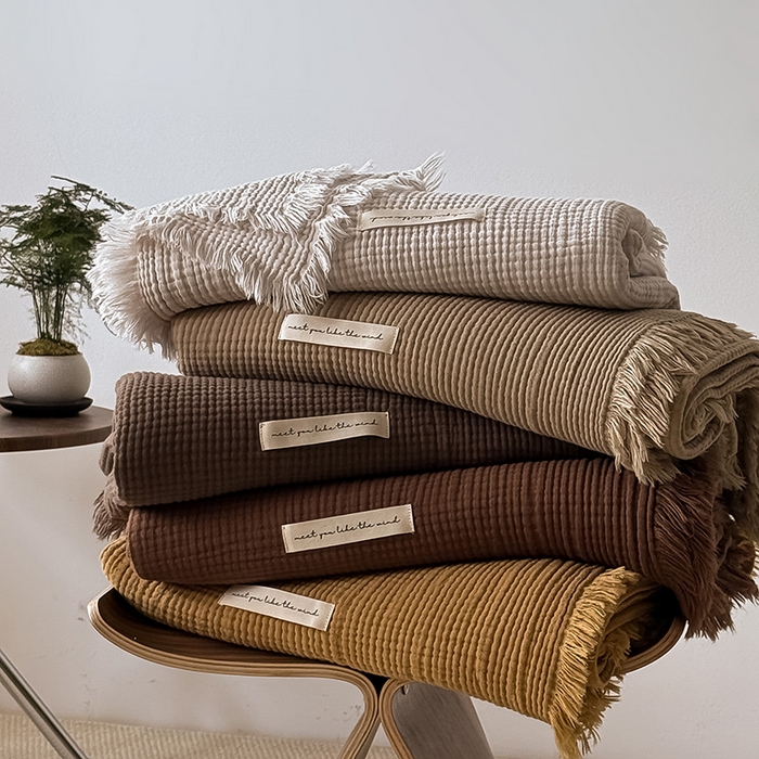 91家纺网 家纺一手货源 找家纺 （总）Mr.pig猪先生水洗棉 2026新款全棉四层纱毯子（展示价格为控价，实际价格请联系客服）