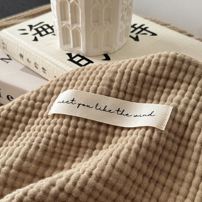 91家纺网 家纺一手货源 找家纺 Mr.pig猪先生水洗棉 2026新款全棉四层纱毯子（展示价格为控价，实际价格请联系客服） 咖喱