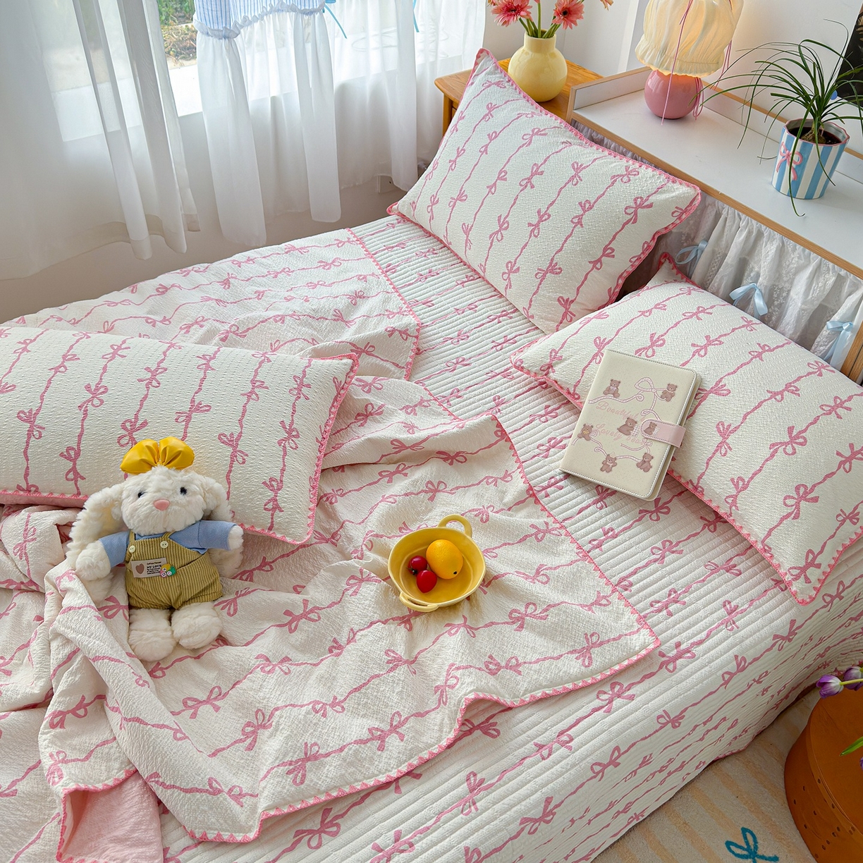 91家纺网 家纺一手货源 找家纺 （总）赫梵茜 2026新款泡芙双层沙贝壳绣床盖夏被四件套可配多功能夏被夏凉被空调被四件套