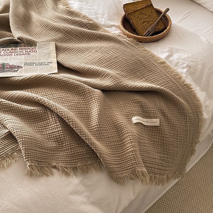 91家纺网 家纺一手货源 找家纺 Mr.pig猪先生水洗棉 2026新款全棉四层纱毯子（展示价格为控价，实际价格请联系客服） 咖喱