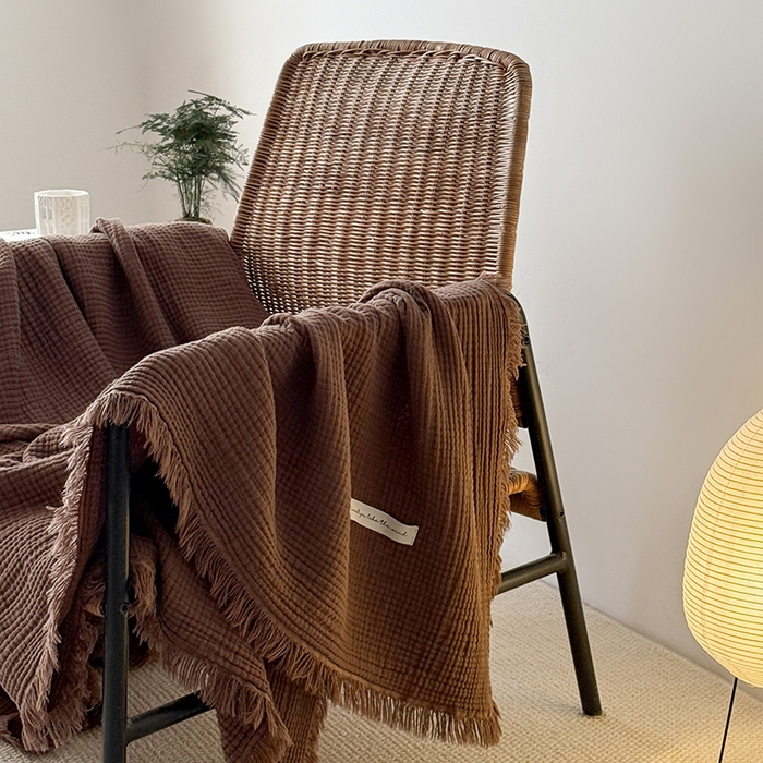 91家纺网 家纺一手货源 找家纺 Mr.pig猪先生水洗棉 2026新款全棉四层纱毯子（展示价格为控价，实际价格请联系客服） 山核桃