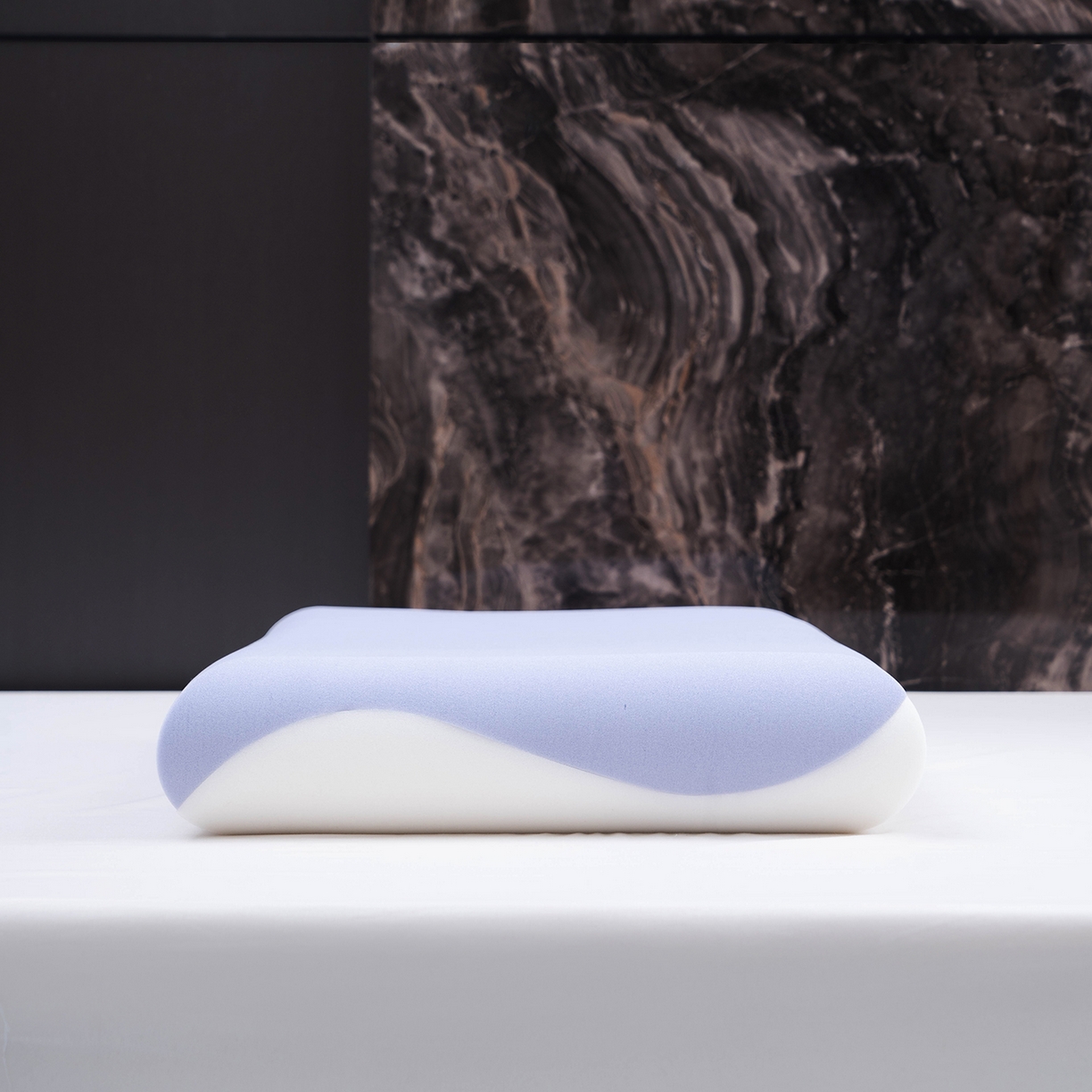 91家纺网 家纺一手货源 找家纺 忆之朵枕业 2026新款云朵护颈记忆枕  枕头枕芯 拼色（有枕套）8cm/只