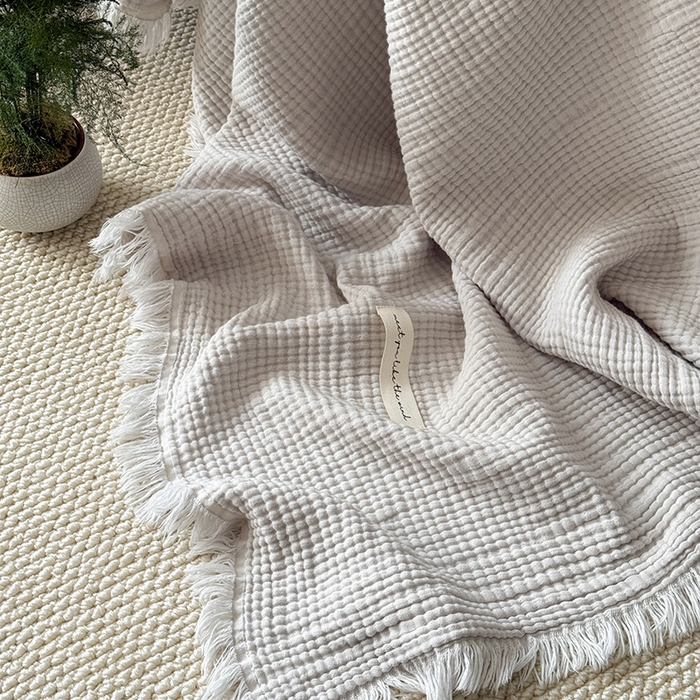 91家纺网 家纺一手货源 找家纺 Mr.pig猪先生水洗棉 2026新款全棉四层纱毯子（展示价格为控价，实际价格请联系客服） 银灰色