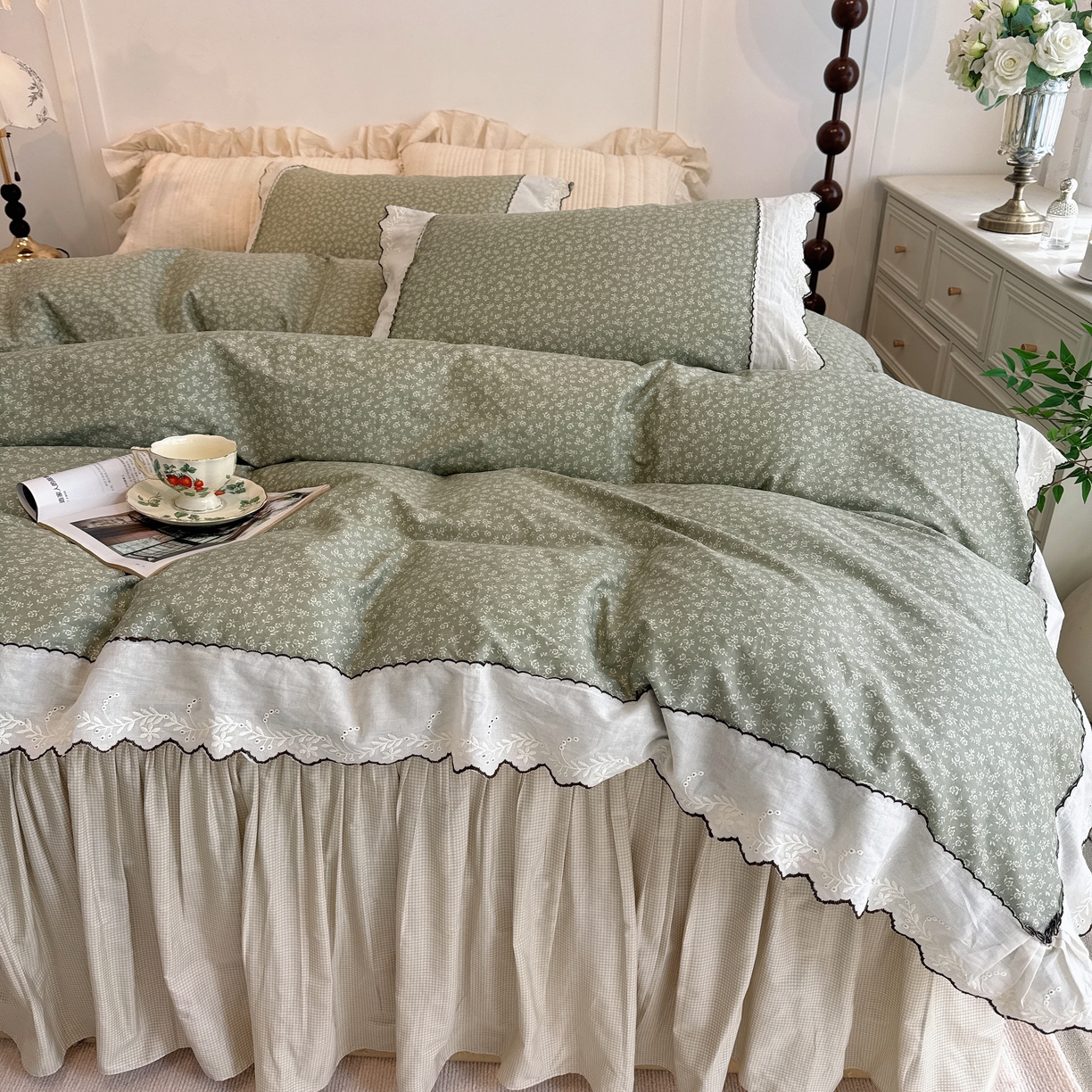 91家纺网 家纺一手货源 找家纺 菊上家纺 2026新款全棉复古小碎花花边款系列 春绿