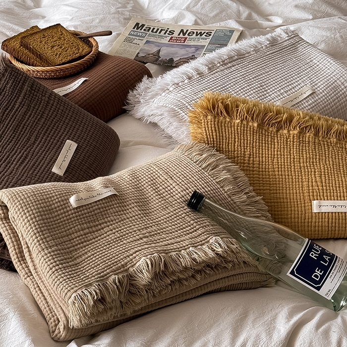 91家纺网 家纺一手货源 找家纺 Mr.pig猪先生水洗棉 2026新款全棉四层纱毯子（展示价格为控价，实际价格请联系客服） 叠拍