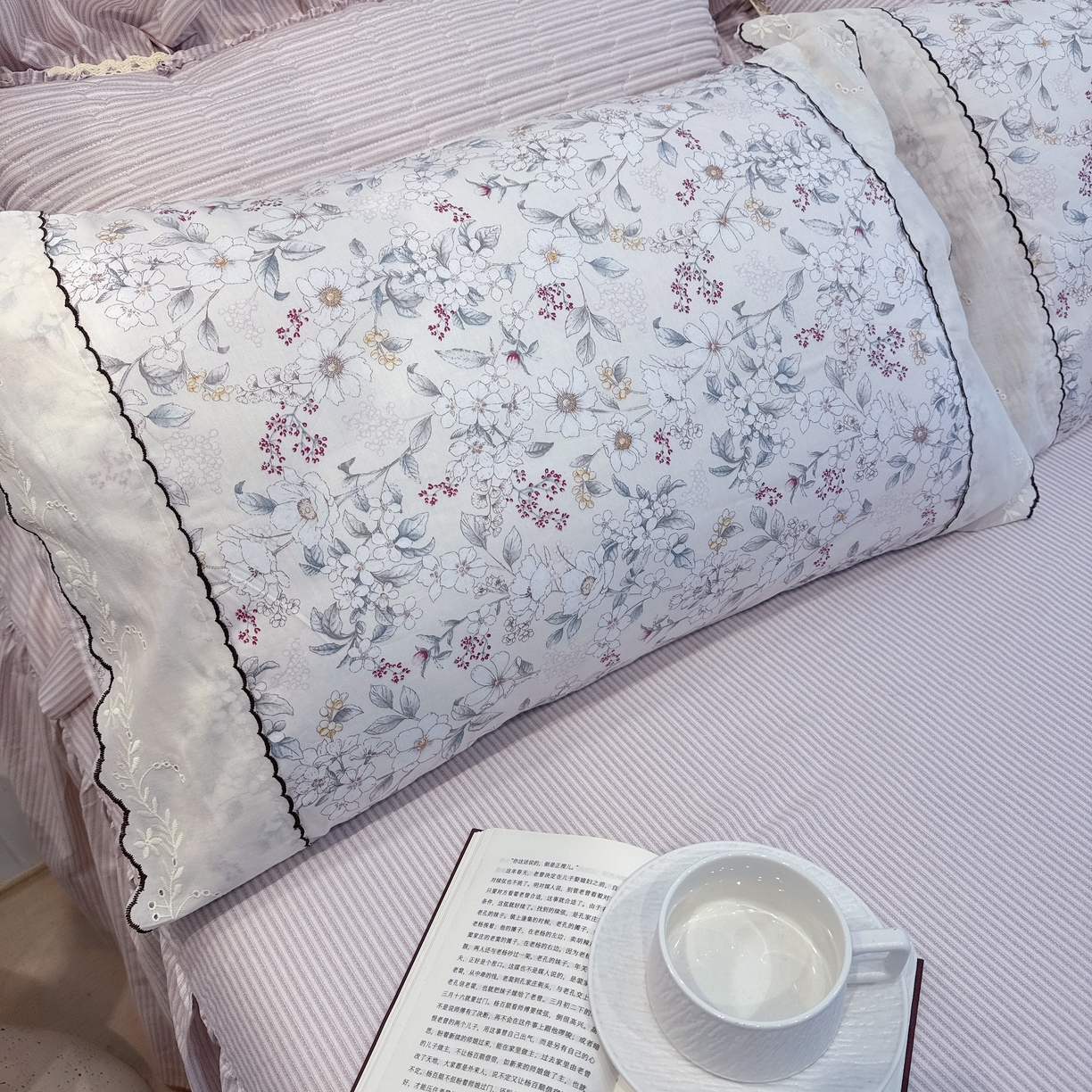 91家纺网 家纺一手货源 找家纺 菊上家纺 2026新款全棉复古小碎花花边款系列 苡茉