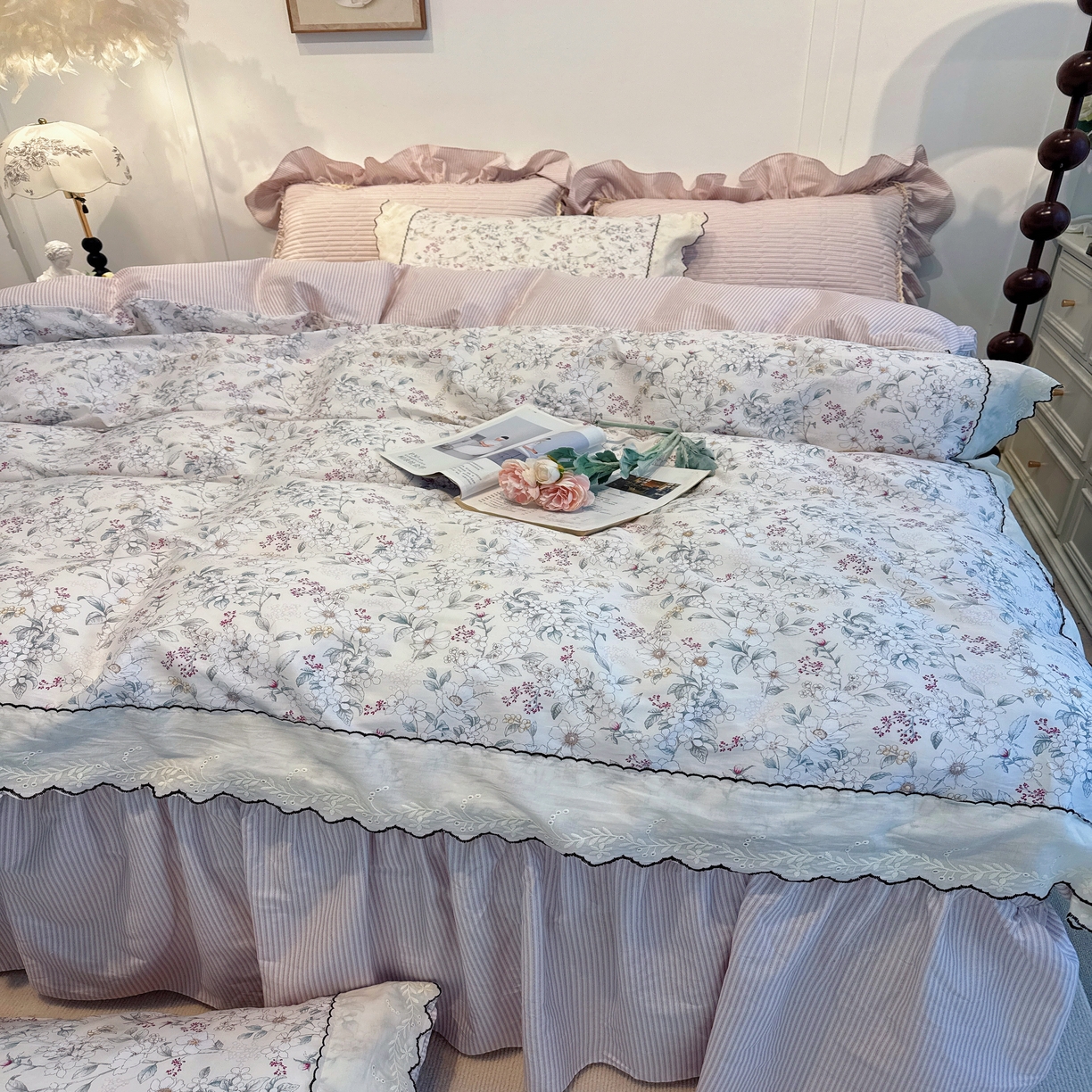 91家纺网 家纺一手货源 找家纺 菊上家纺 2026新款全棉复古小碎花花边款系列 苡茉