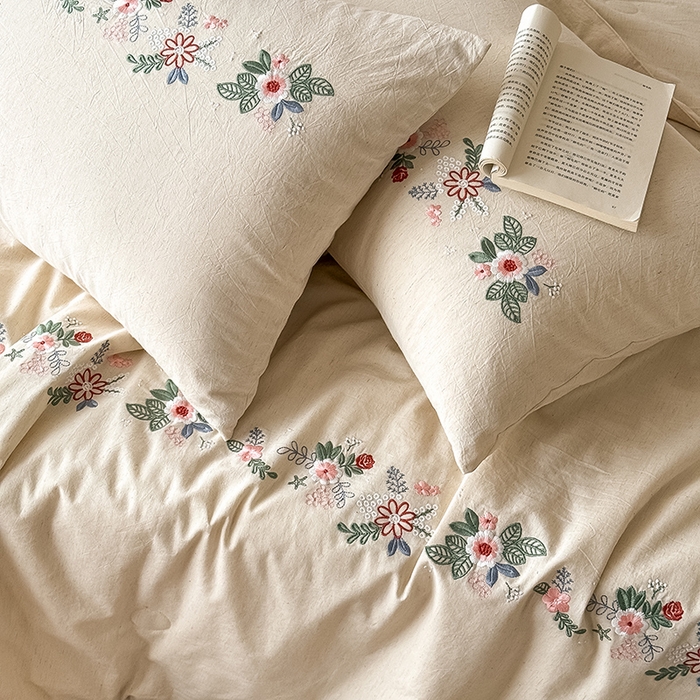 91家纺网 家纺一手货源 找家纺 （总）Mr.pig猪先生水洗棉 2026新款棉麻绣花花边夏被-简兮（展示价格为控价，实际价格请联系客服）