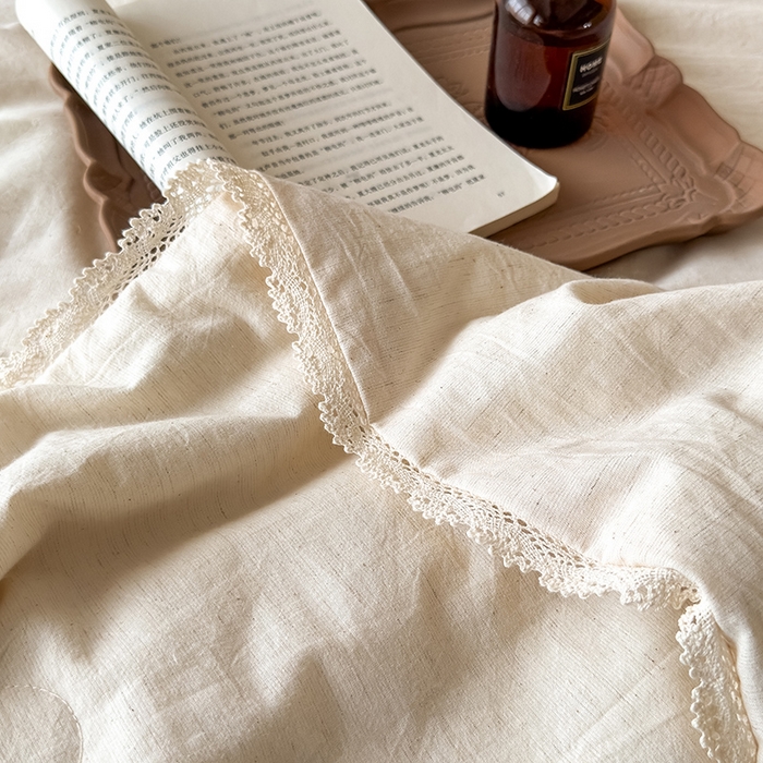 91家纺网 家纺一手货源 找家纺 （总）Mr.pig猪先生水洗棉 2026新款棉麻绣花花边夏被-简兮（展示价格为控价，实际价格请联系客服）