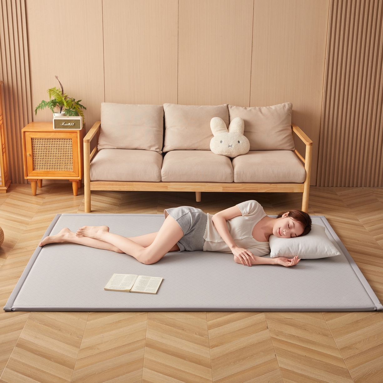 91家纺网 家纺一手货源 找家纺 （总）畅畅家纺 2026新款纯色凉感冰丝地垫多规格时尚凉席可爱熊地垫床垫（厚度1.5cm）