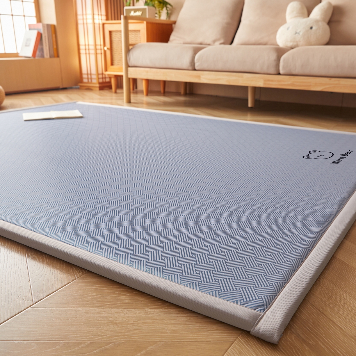 91家纺网 家纺一手货源 找家纺 畅畅家纺 2026新款纯色凉感冰丝地垫多规格时尚凉席可爱熊地垫床垫（厚度1.5cm） 可爱熊蓝色