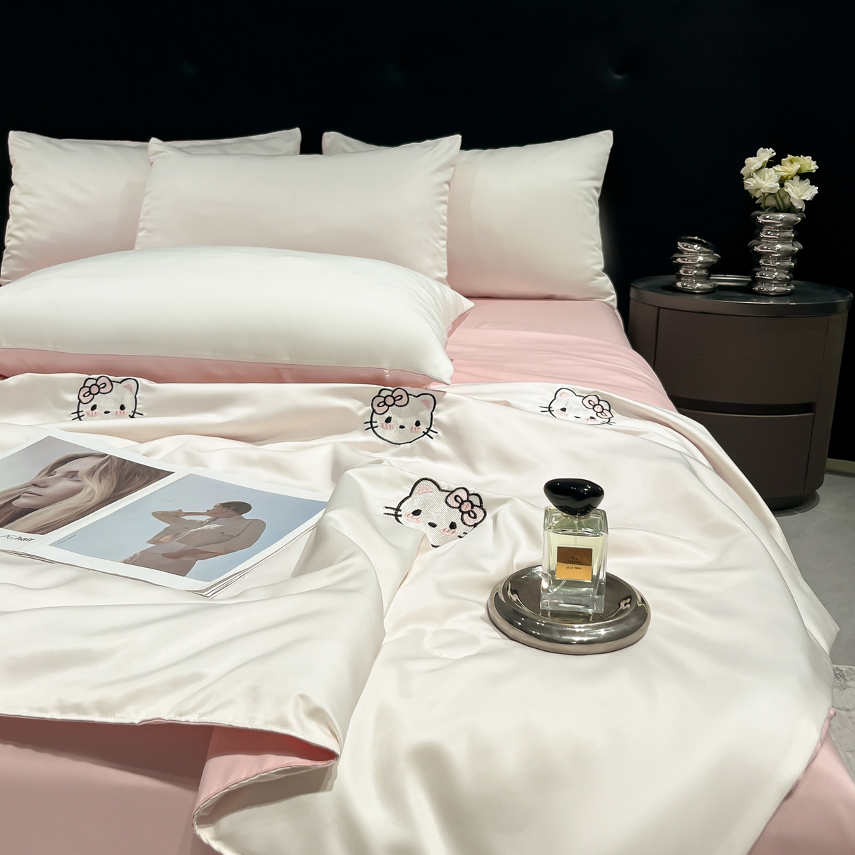 91家纺网 家纺一手货源 找家纺 （总）红嘴企鹅 2026新款水洗冰丝刺绣夏被四件套