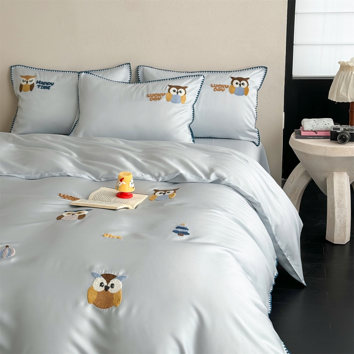 91家纺网 家纺一手货源 找家纺 （总）FORTWO家纺原创设计（FOR TWO家纺） 2026新款60天丝毛巾绣贝壳针四件套猫头鹰（券前）基础价不低于小号288元，中号358元，大号398元 床笠加10元