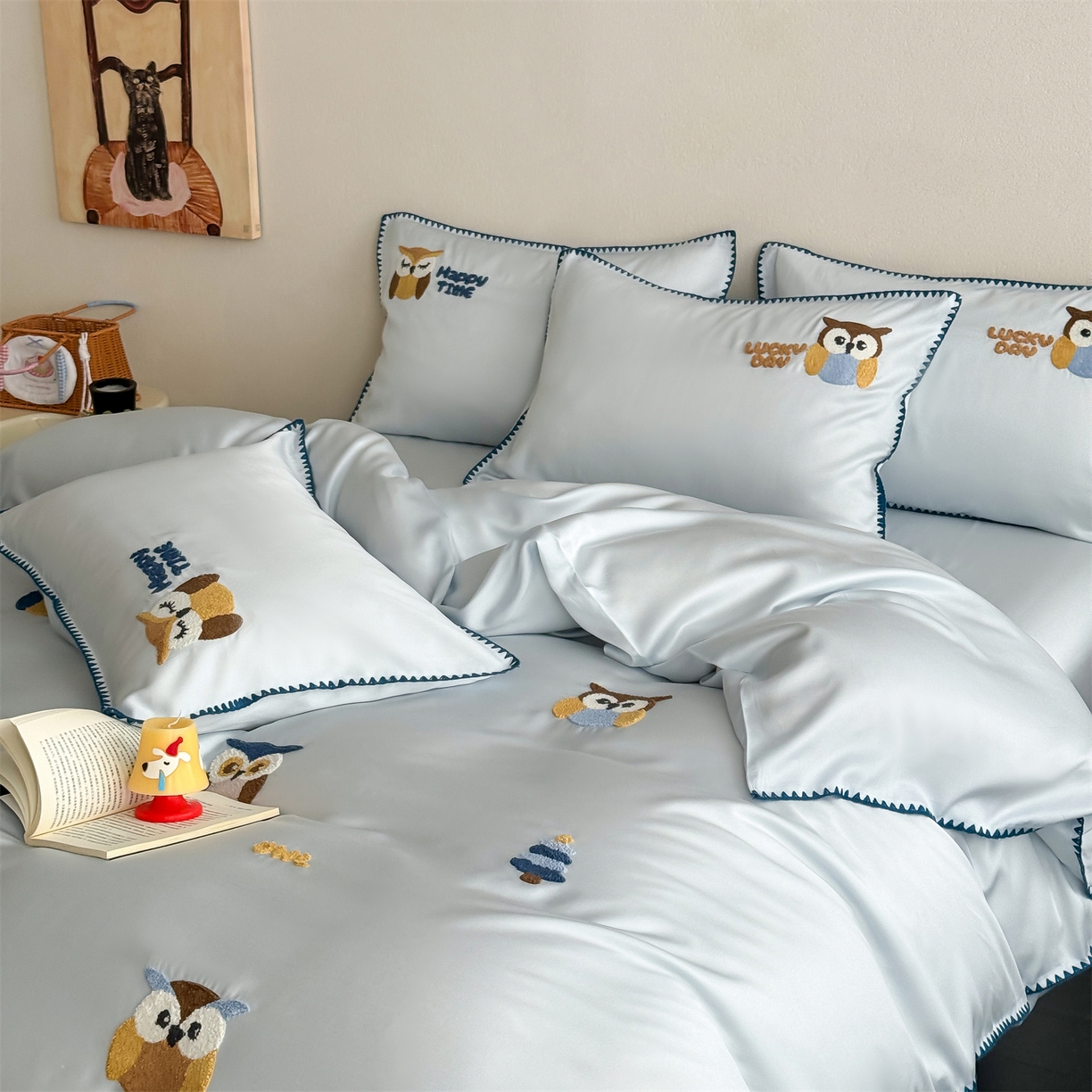 91家纺网 家纺一手货源 找家纺 （总）FORTWO家纺原创设计（FOR TWO家纺） 2026新款60天丝毛巾绣贝壳针四件套猫头鹰（券前）基础价不低于小号288元，中号358元，大号398元 床笠加10元