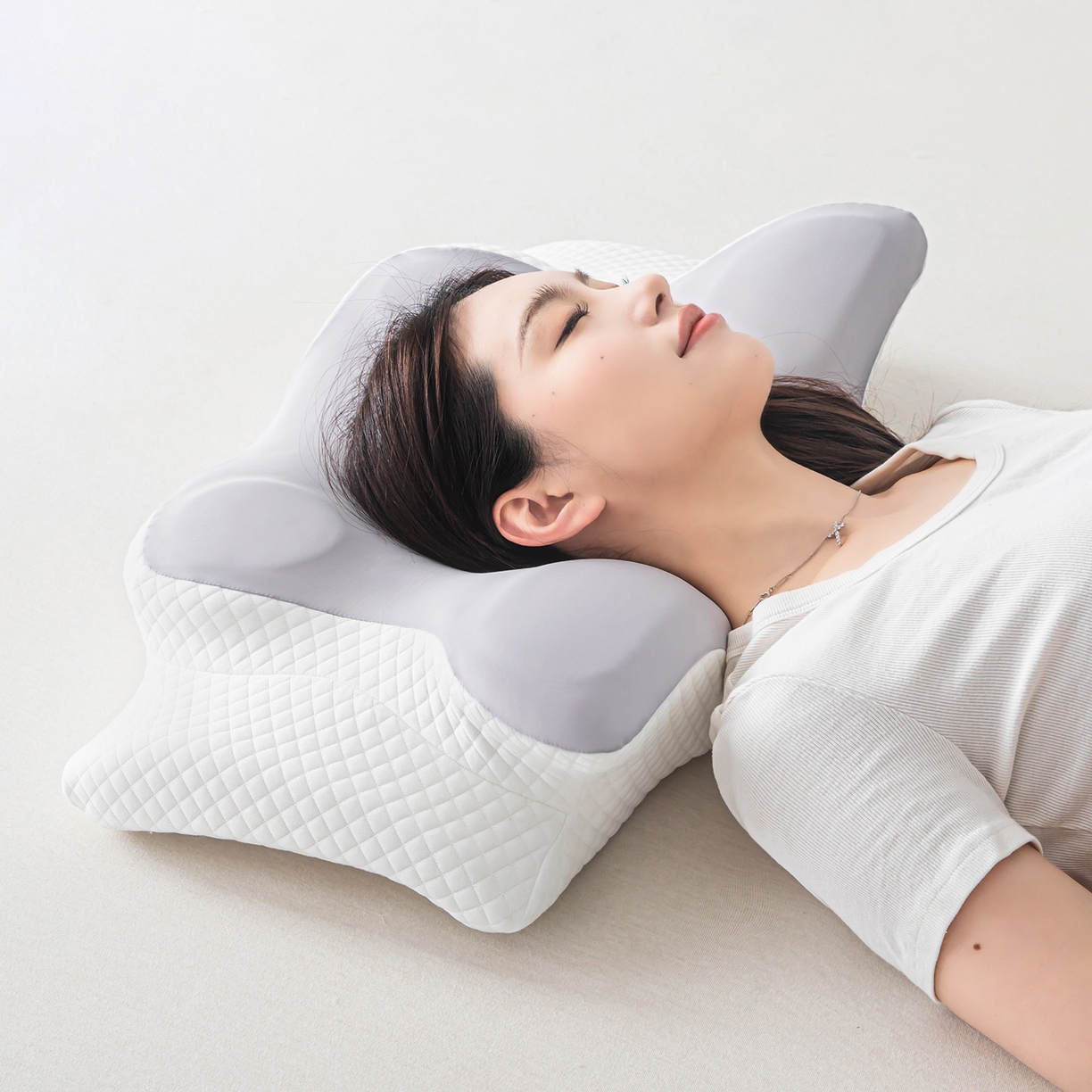 91家纺网 家纺一手货源 找家纺 枕星记忆枕 2026新款跨境支撑性牛角枕飞机枕蝶形枕头枕芯 牛角枕-灰色 62*41*10/8cm/只