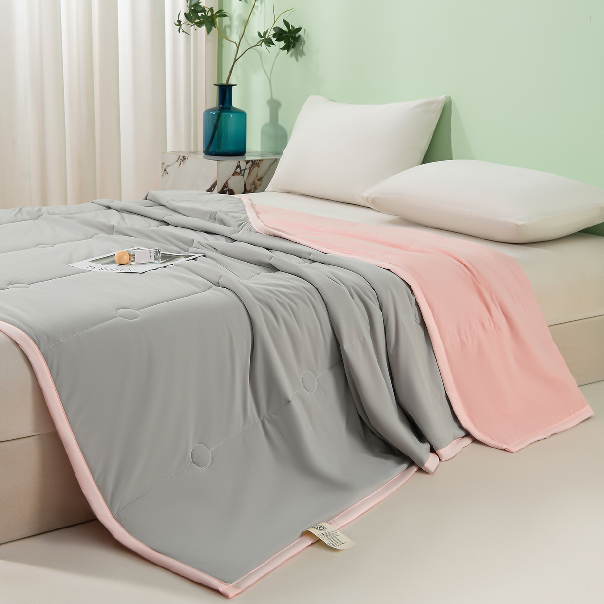 91家纺网 家纺一手货源 找家纺 羽涵家纺 2026新款双感凉感丝夏被夏凉被空调被 灰桃粉