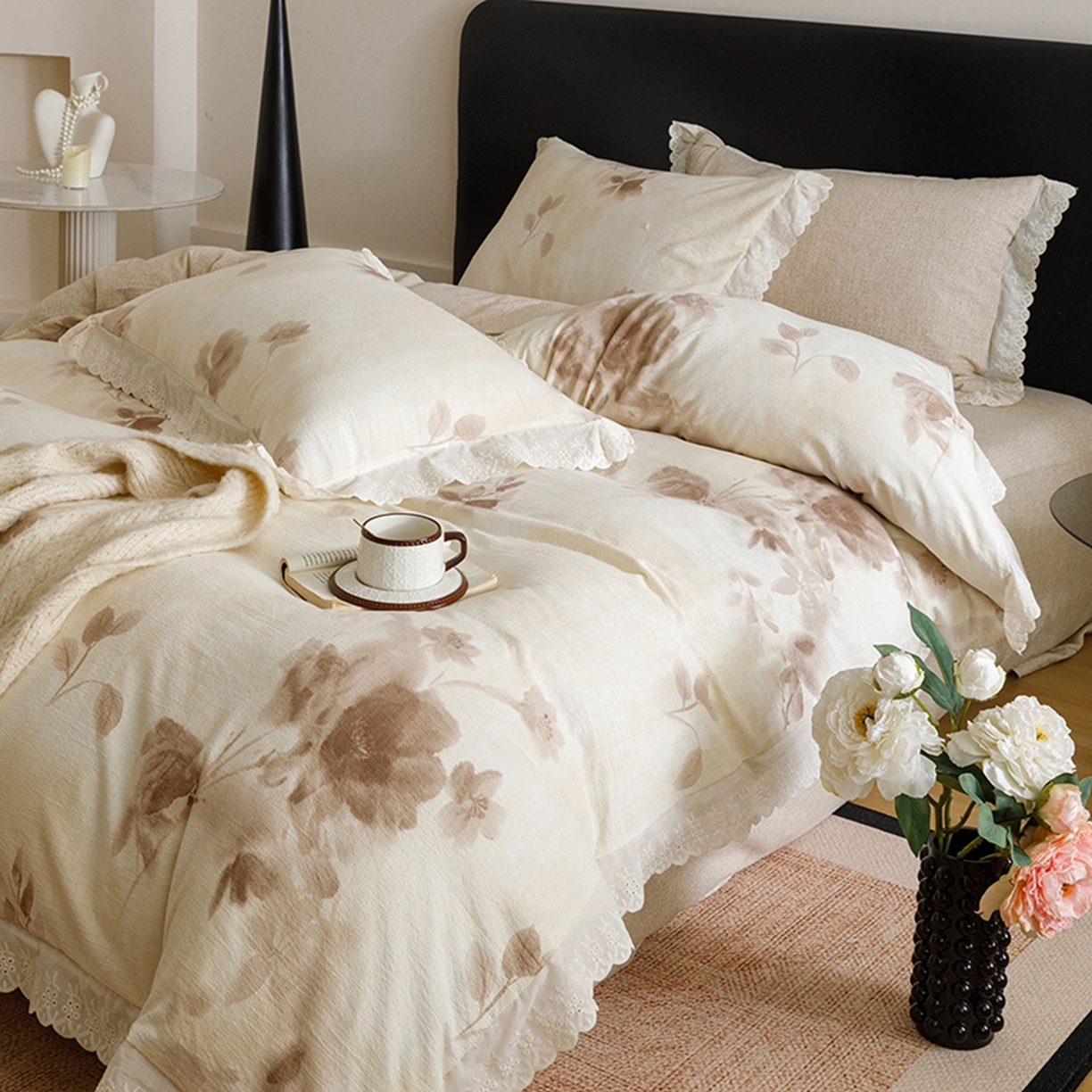 91家纺网 家纺一手货源 找家纺 悦然毛巾被 2026春夏新款加厚原麻水洗复古风四件套亚麻提花花边四件套 花影织梦