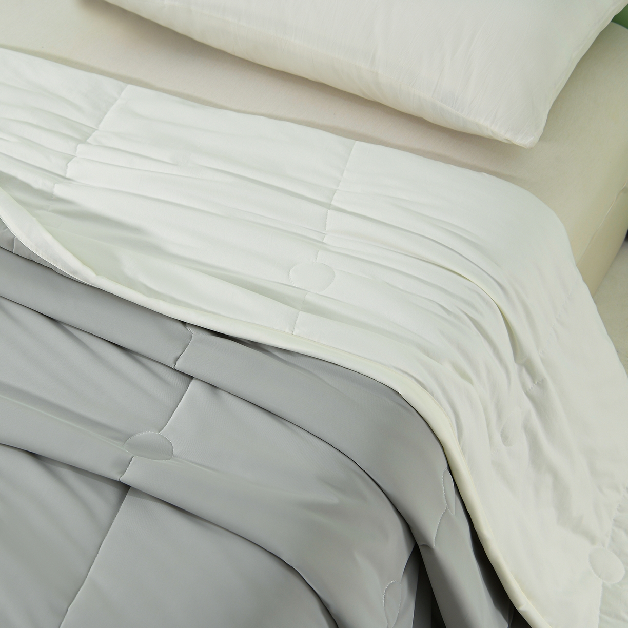 91家纺网 家纺一手货源 找家纺 羽涵家纺 2026新款双感凉感丝夏被夏凉被空调被 椰云灰