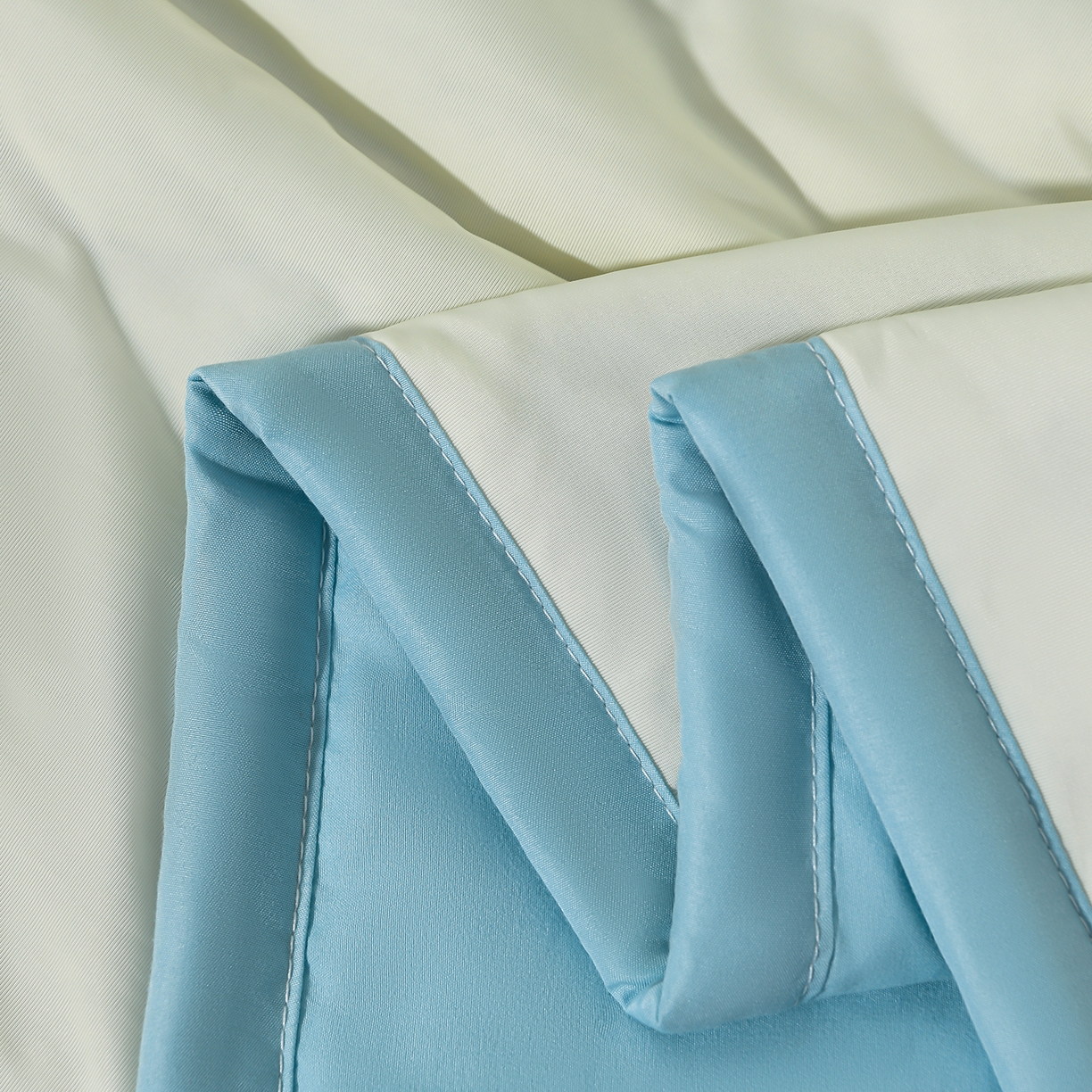 91家纺网 家纺一手货源 找家纺 羽涵家纺 2026新款双感凉感丝夏被夏凉被空调被 云川蓝