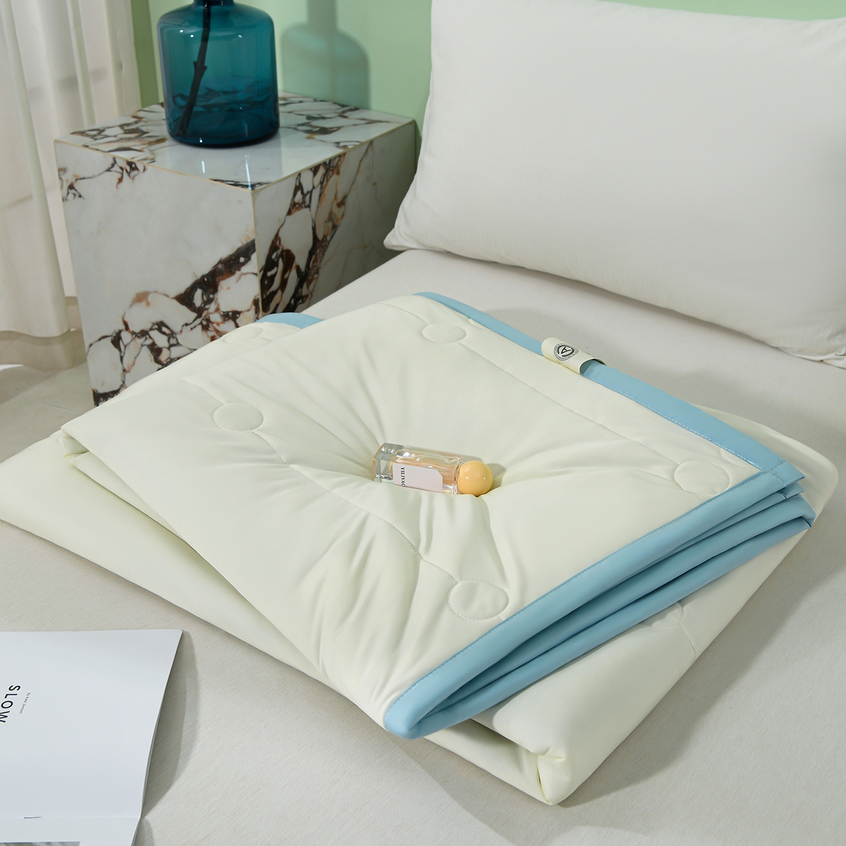 91家纺网 家纺一手货源 找家纺 羽涵家纺 2026新款双感凉感丝夏被夏凉被空调被 云川蓝