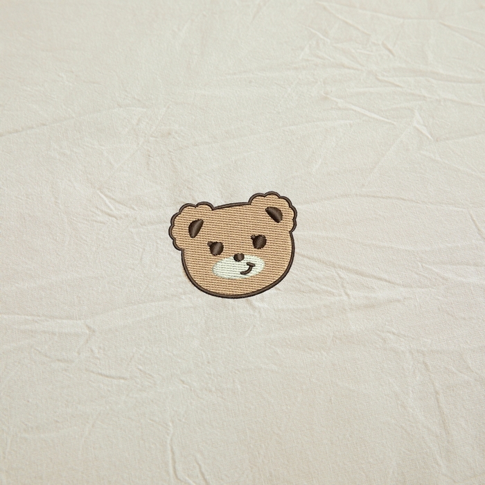 91家纺网 家纺一手货源 找家纺 仁凯家纺 2026新款A类100%棉花刺绣款手包边夏被夏凉被空调被 安妮熊-蓝