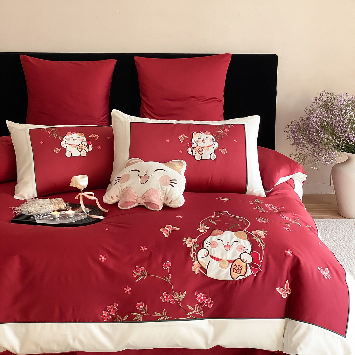 91家纺网 家纺一手货源 找家纺 莎臣豹 2026新款5050新疆长绒棉精美中式贴布绣四件套-招财福禄-控价（卖价不得低于此价）标准360加大380 招财福禄-云夕红