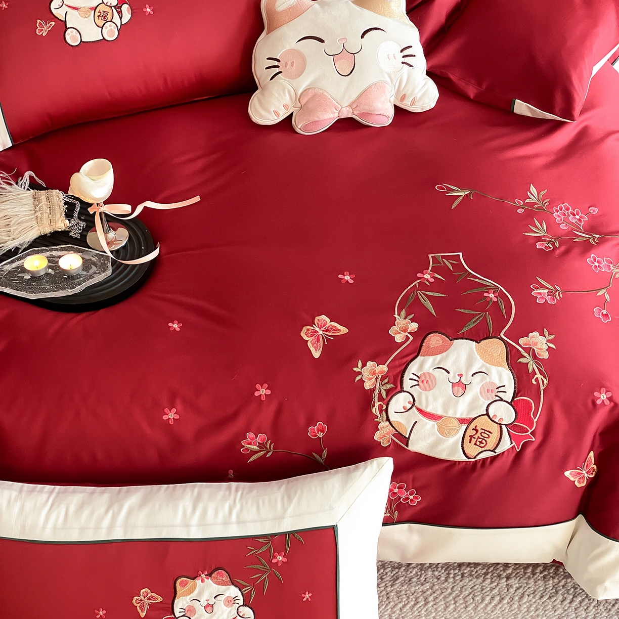 91家纺网 家纺一手货源 找家纺 莎臣豹 2026新款5050新疆长绒棉精美中式贴布绣四件套-招财福禄-控价（卖价不得低于此价）标准360加大380 招财福禄-云夕红