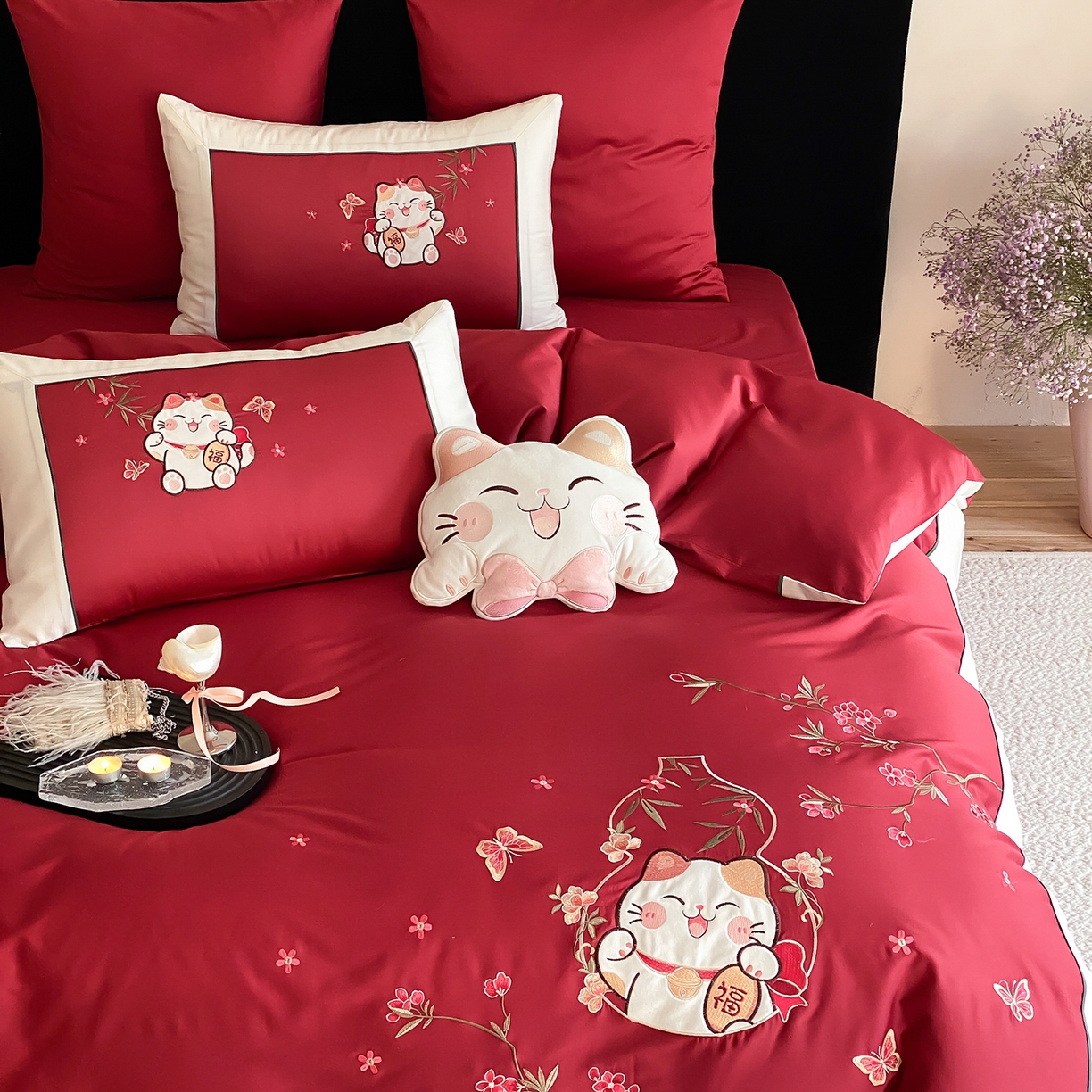 91家纺网 家纺一手货源 找家纺 莎臣豹 2026新款5050新疆长绒棉精美中式贴布绣四件套-招财福禄-控价（卖价不得低于此价）标准360加大380 招财福禄-云夕红