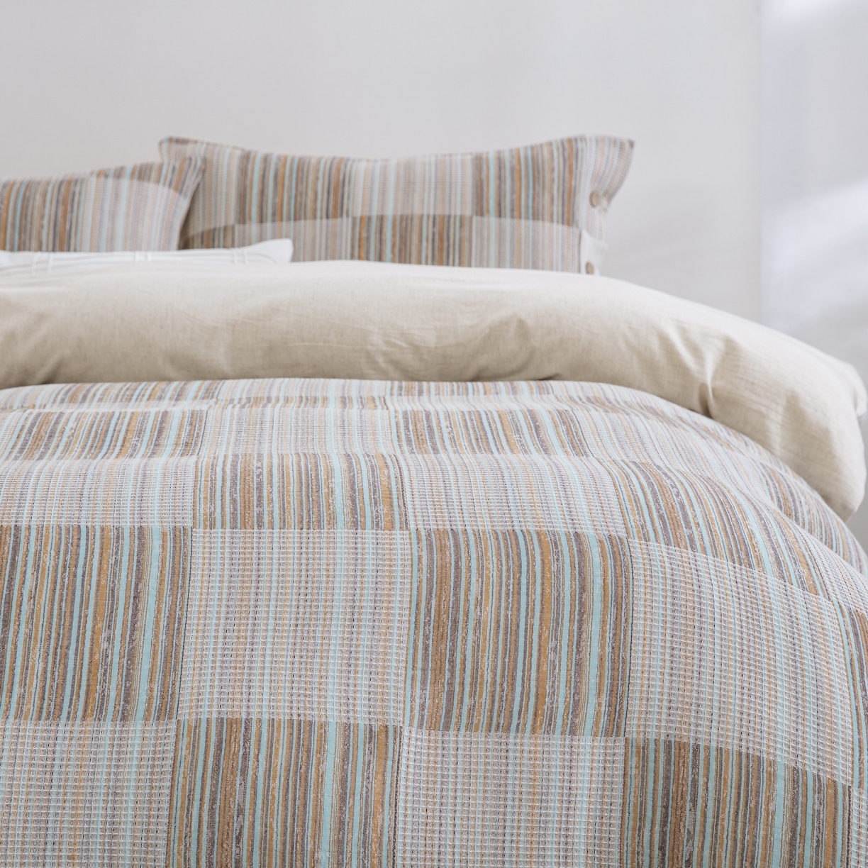 91家纺网 家纺一手货源 找家纺 （总）仰望棉麻双层纱供应链 2026新款兰亭格序色织棉麻纽扣款四件套