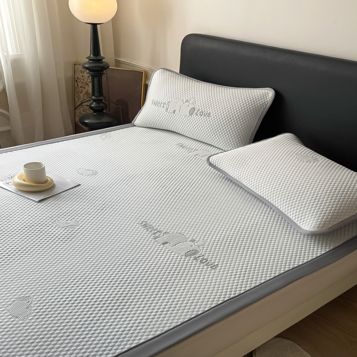 91家纺网 家纺一手货源 找家纺 席佬大 2026春夏新款凉豆豆凉席席子-卡皮巴拉 卡皮巴拉-灰