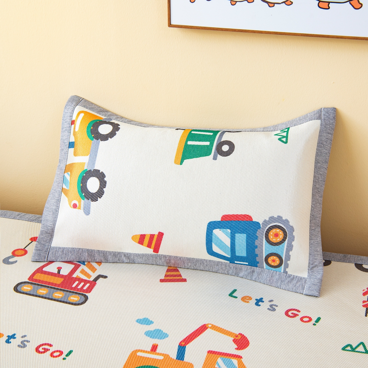 91家纺网 家纺一手货源 找家纺 吉咪兔家纺 2026新款席子幼儿园婴童儿童冰丝凉席冰丝席卡通藤席 工程小分队