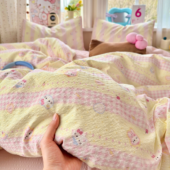 91家纺网 家纺一手货源 找家纺 星禾优选 2026新款A类泡芙纱印花四件套 黄粉萌团