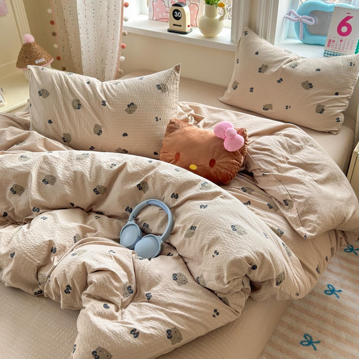 91家纺网 家纺一手货源 找家纺 星禾优选 2026新款A类泡芙纱印花四件套 咖啡小猫