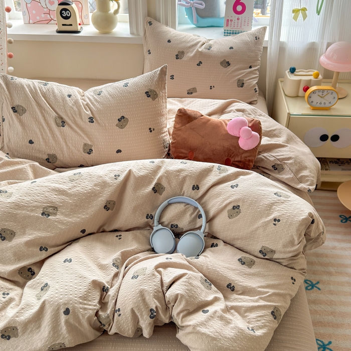 91家纺网 家纺一手货源 找家纺 星禾优选 2026新款A类泡芙纱印花四件套 咖啡小猫