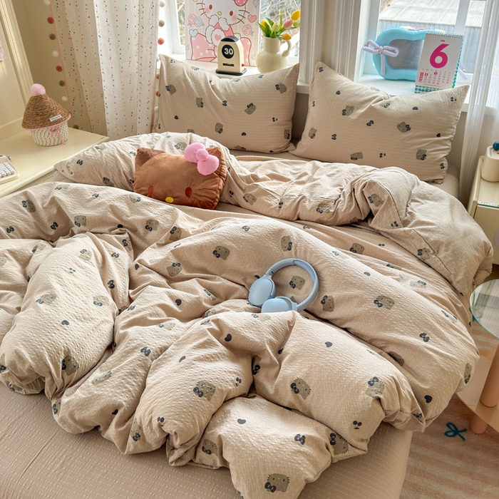 91家纺网 家纺一手货源 找家纺 星禾优选 2026新款A类泡芙纱印花四件套 咖啡小猫