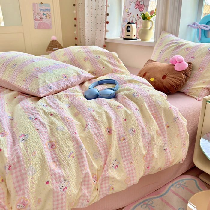 91家纺网 家纺一手货源 找家纺 星禾优选 2026新款A类泡芙纱印花四件套 黄粉萌团