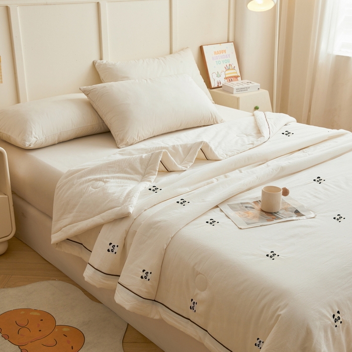 91家纺网 家纺一手货源 找家纺 （总）仁凯家纺 2026新款A类100%棉花刺绣款手包边夏被夏凉被空调被