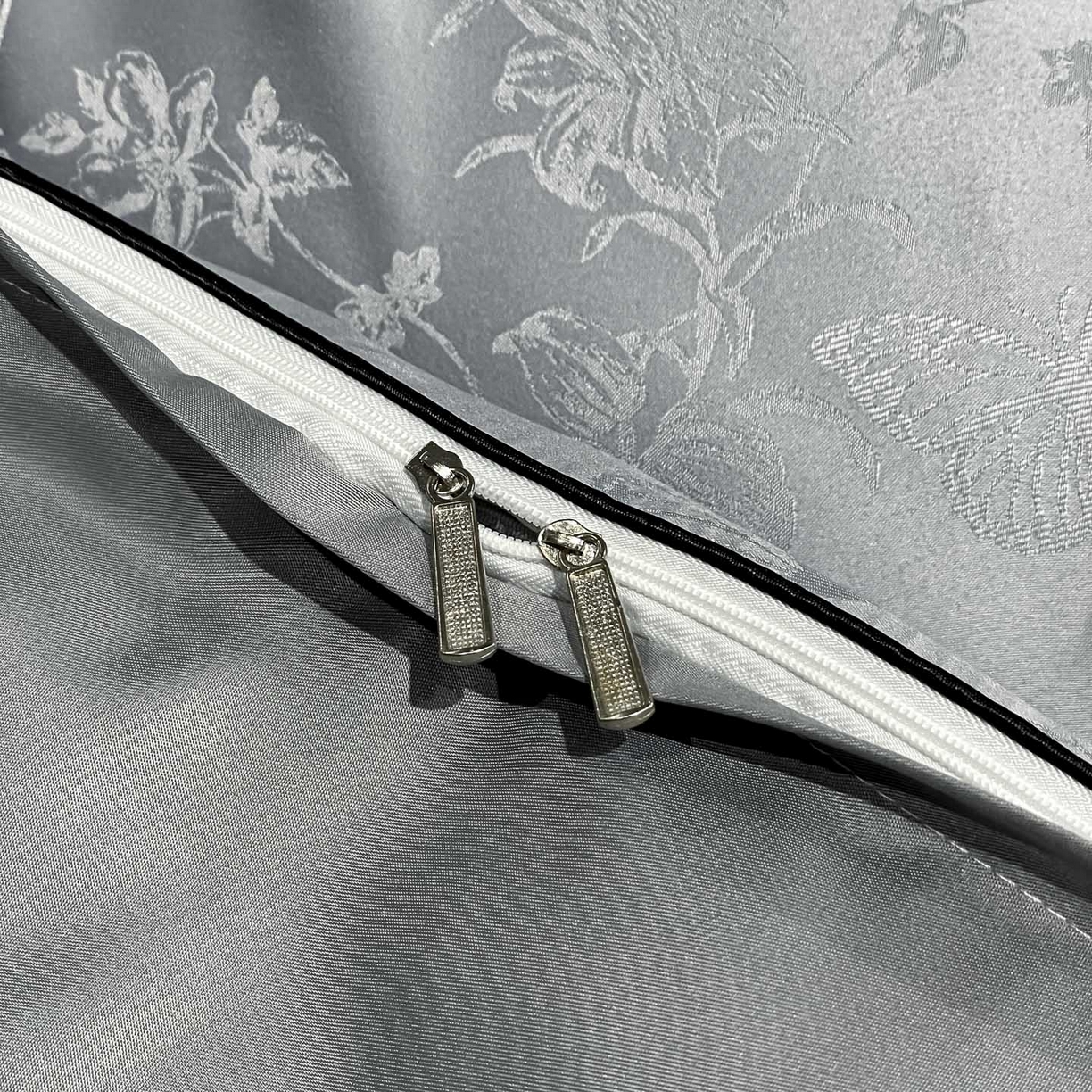 91家纺网 家纺一手货源 找家纺 （总）慕澄家纺 2026新款厚织亮丝提花刺绣水洗真丝四件套