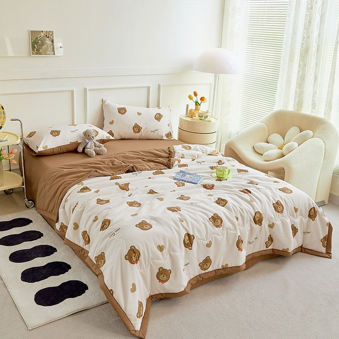 91家纺网 家纺一手货源 找家纺 卡斯诺家纺馆 2026新款水洗棉麻双层纱夏被夏凉被空调被 暖心熊