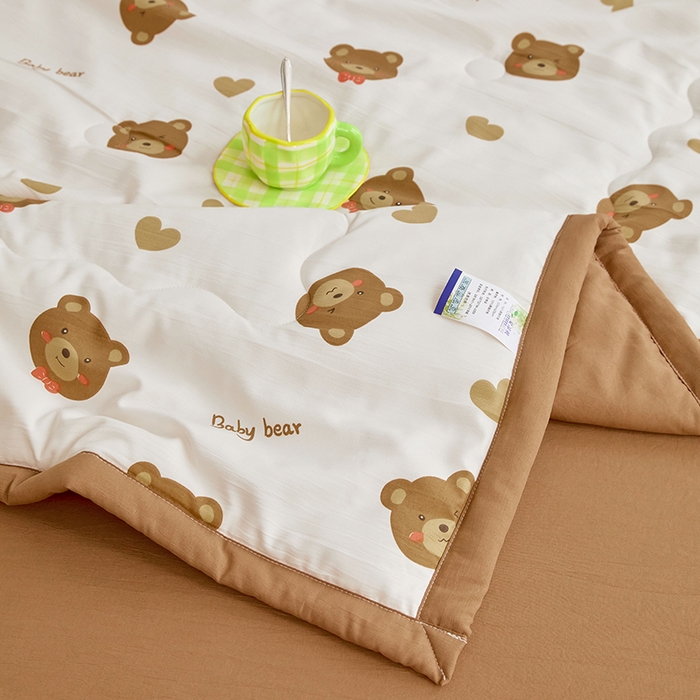 91家纺网 家纺一手货源 找家纺 卡斯诺家纺馆 2026新款水洗棉麻双层纱夏被夏凉被空调被 暖心熊