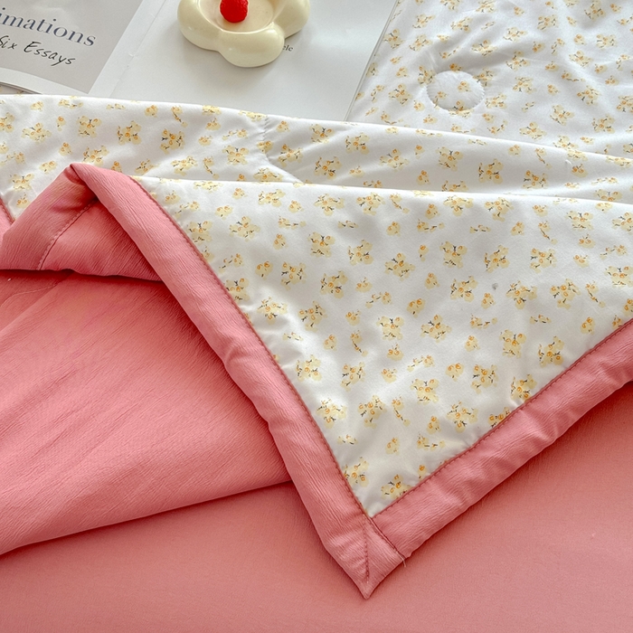 91家纺网 家纺一手货源 找家纺 卡斯诺家纺馆 2026新款水洗棉麻双层纱夏被夏凉被空调被 微雨