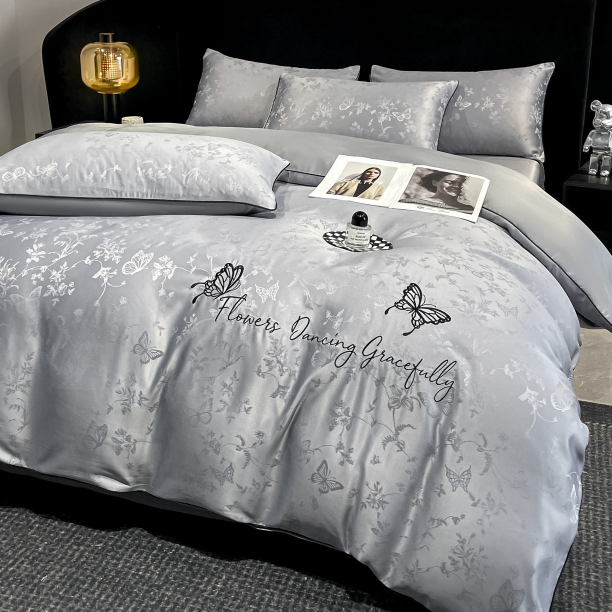 91家纺网 家纺一手货源 找家纺 慕澄家纺 2026新款厚织亮丝提花刺绣水洗真丝四件套 蝶恋花-烟青灰