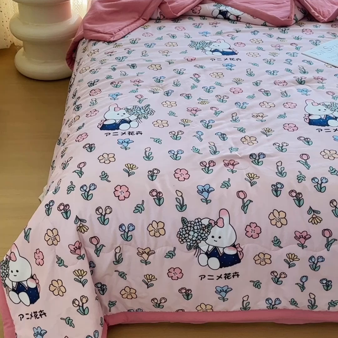 91家纺网 家纺一手货源 找家纺 卡斯诺家纺馆 2026新款水洗棉麻双层纱夏被夏凉被空调被 眷恋