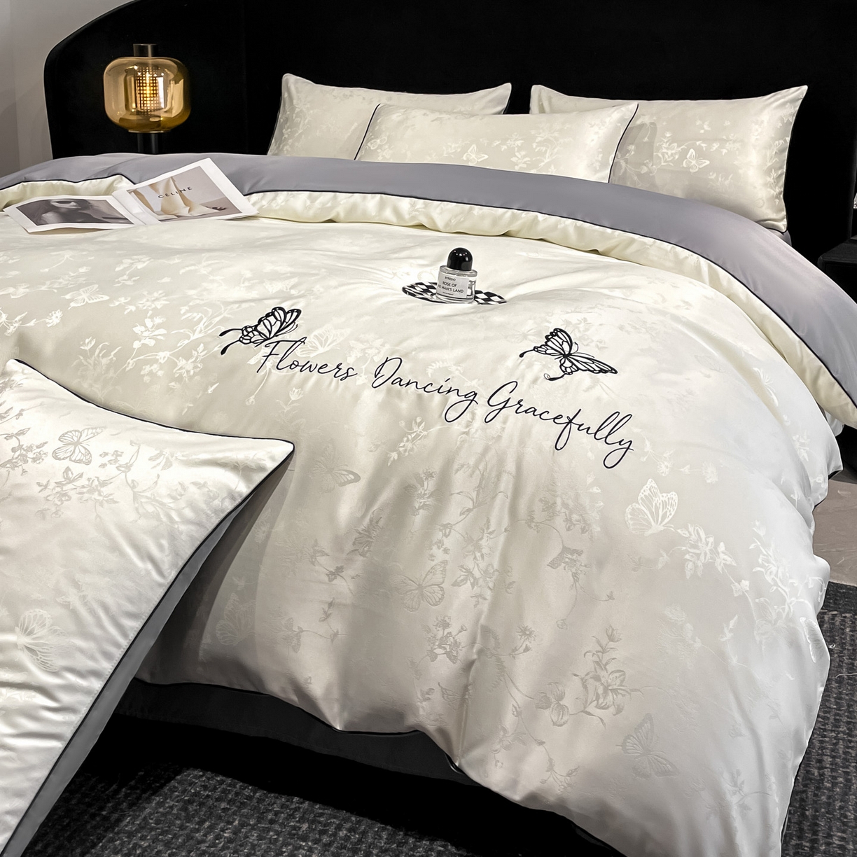 慕澄家纺 2026新款厚织亮丝提花刺绣水洗真丝四件套 蝶恋花-白+灰