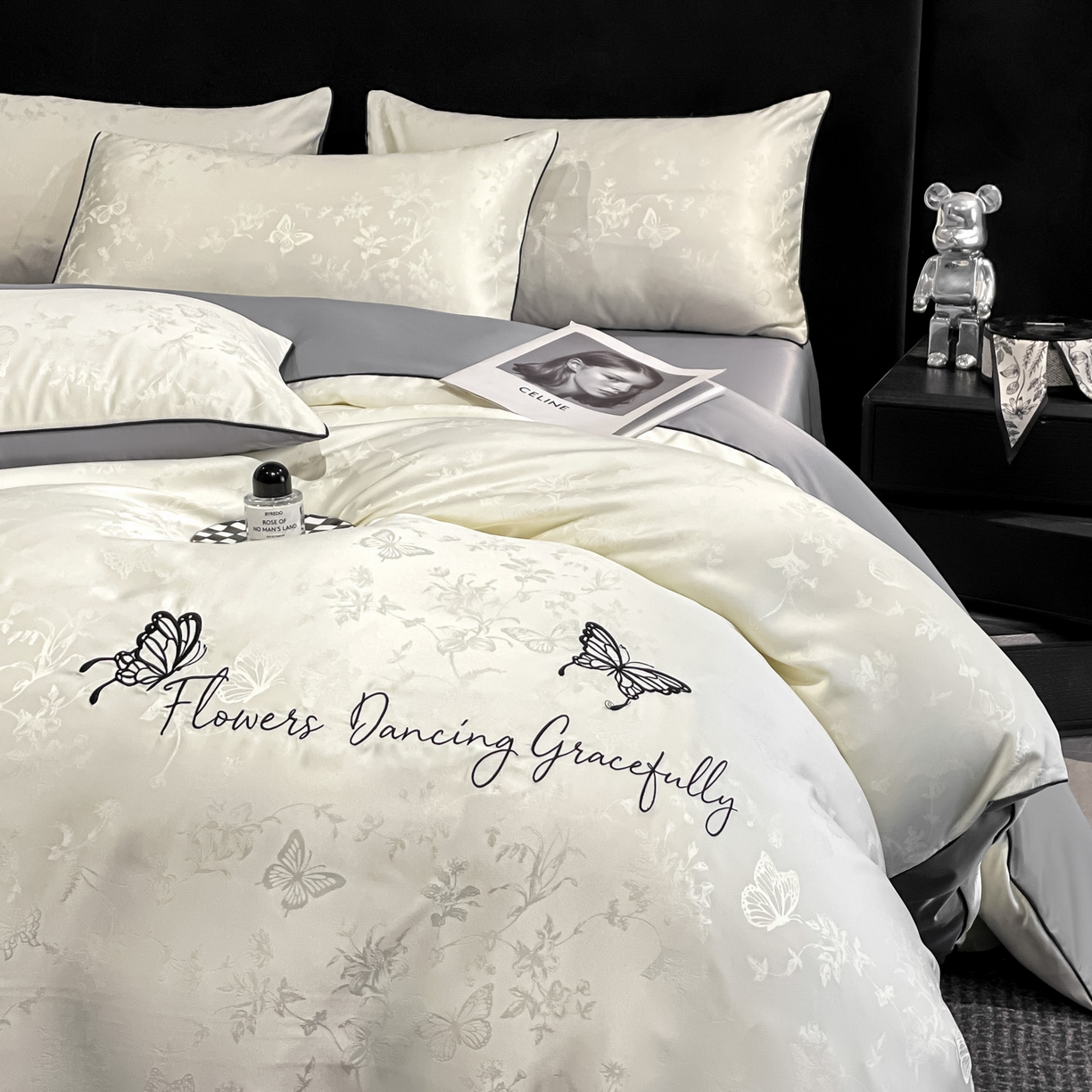 91家纺网 家纺一手货源 找家纺 慕澄家纺 2026新款厚织亮丝提花刺绣水洗真丝四件套 蝶恋花-白+灰